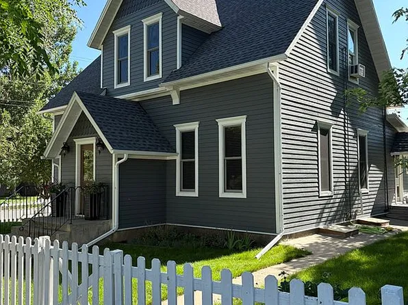 1304 Pine St, Sturgis, SD 57785