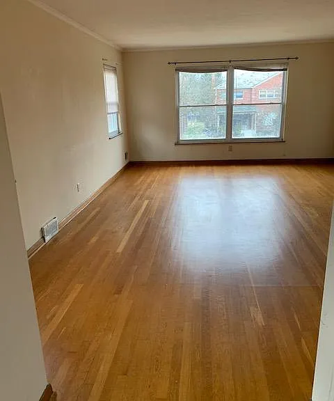 1622 Elmwood Ave #B — Photo 2