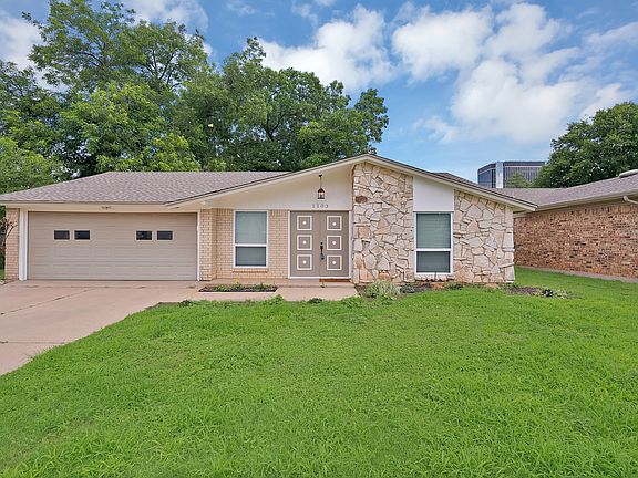 2nd image of 1103 Wildwood Dr