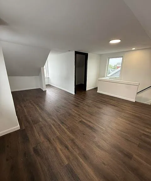 1067 W Wilkes Barre St — Photo 32