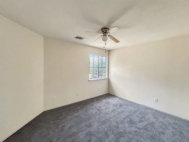 1503 Catalina Dr — Photo 14