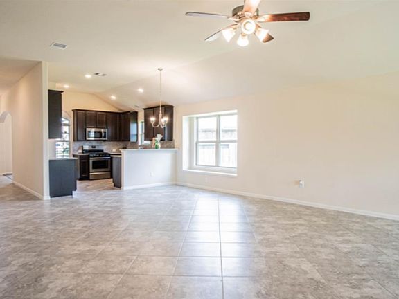 5th image of 3806 E Briarlilly Park Cir