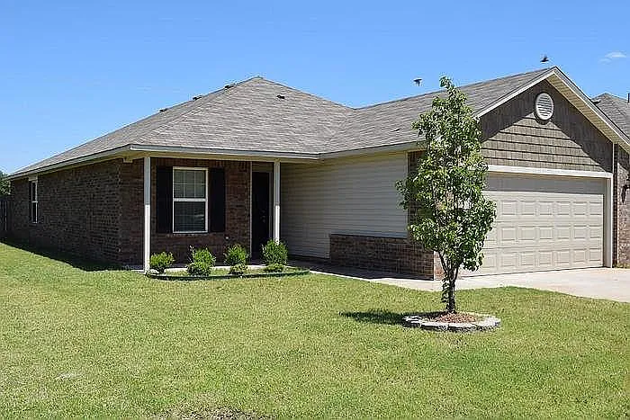 2412 Canyon Creek Dr