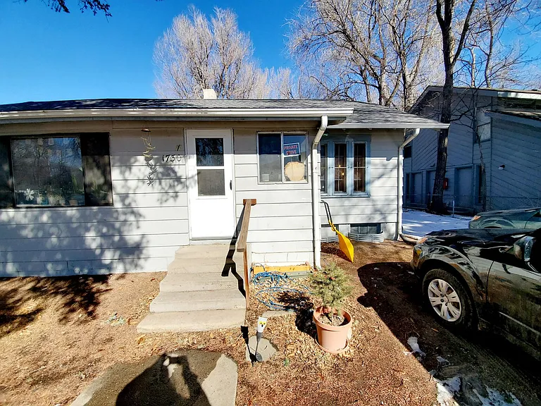 1730 W Mulberry St — Photo 36