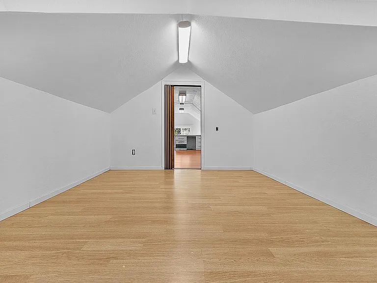 506 Louviers Ave — Photo 23