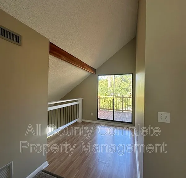 6653 Periwinkle Dr — Photo 13