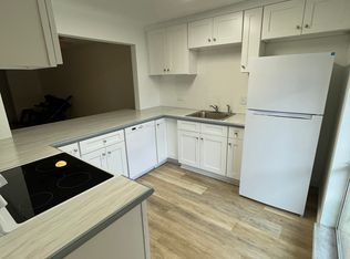 1555 14th Ave APT 110, Vero Beach, FL 32960