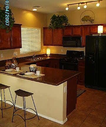 Granite tops, Cherry cabs and so much space!