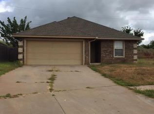 805 Crown Heights Ln, Purcell, OK 73080