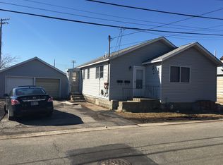 835 S Bay St, Lindenhurst, NY 11757