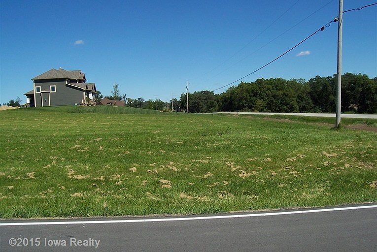 2nd image of 7976 SE 9th Ave