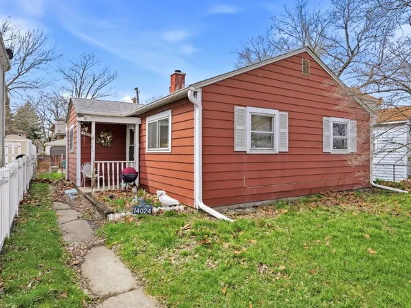 14024 S Manistee Ave, Burnham, IL 60633