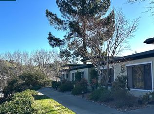 1125 Golden Rain Rd APT 2, Walnut Creek, CA 94595