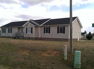 72 Natures Trail Dr, Roanoke Rapids, NC 27870