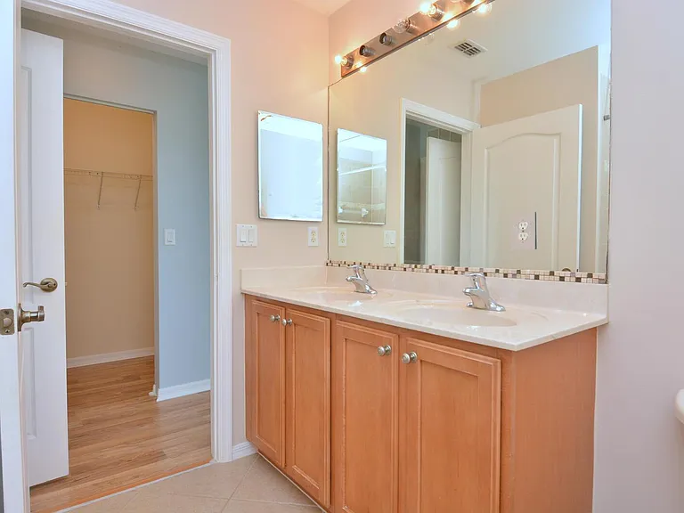 2093 SE Fern Park Dr — Photo 28