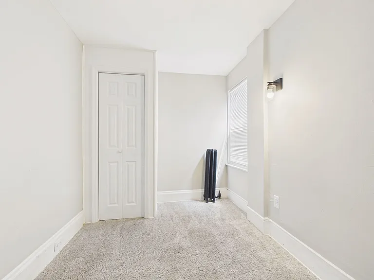 2614 Lexington St — Photo 31
