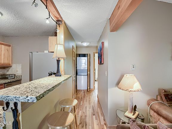 3rd image of 1061 W Beaver Creek Blvd Unit I302