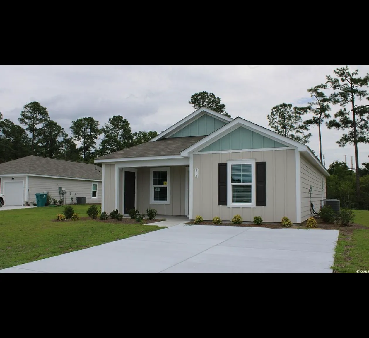 3 bed, 1256 sqft, $2,250 — Photo 1