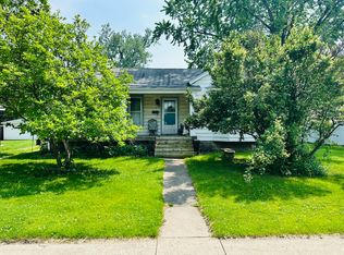 395 E Division St, Coal City, IL 60416