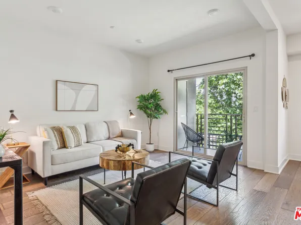 2976 Ripple Pl APT 103, Los Angeles, CA 90039
