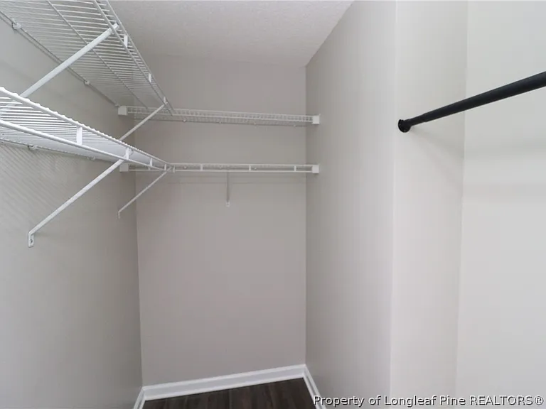 504 Noonday Ct — Photo 19
