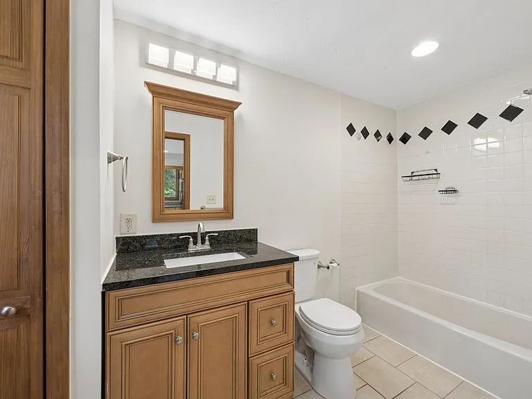90 E Main St #2 — Photo 21