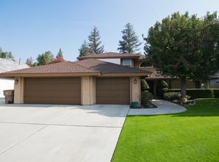 2636 Mountain Oak Rd, Bakersfield, CA 93311