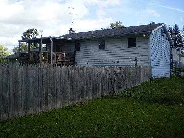 2nd image of 214 Chestnut St
