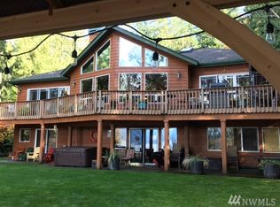 10133 Manley Rd NW, Seabeck, WA 98380