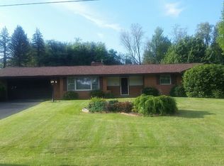110 Mohawk Dr, Butler, PA 16001