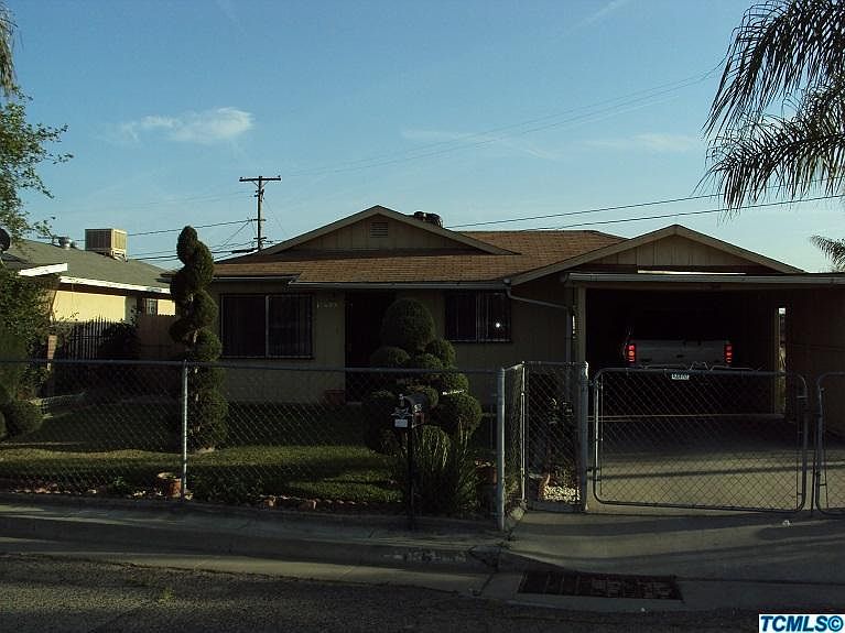 1st image of 15625 Avenue 332