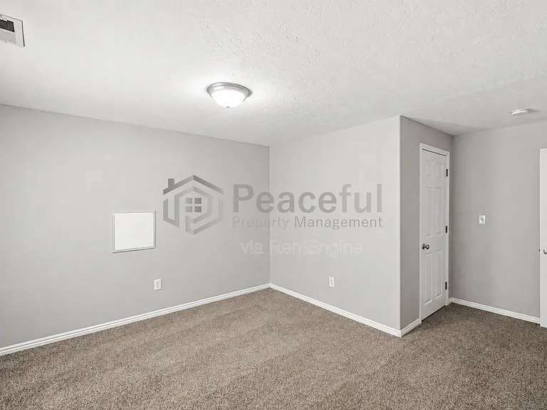 2303 W 2150th St N — Photo 27