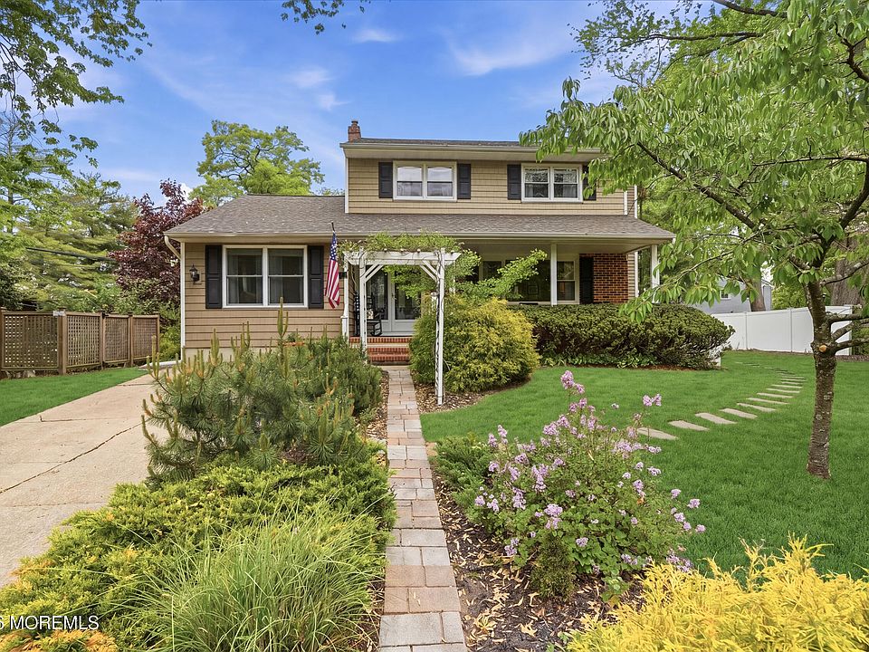 1st image of 715 Carol Avenue