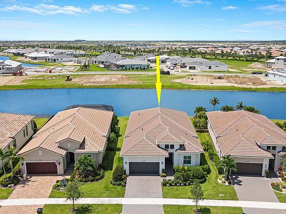 2nd image of 11322 SW Lunata Way