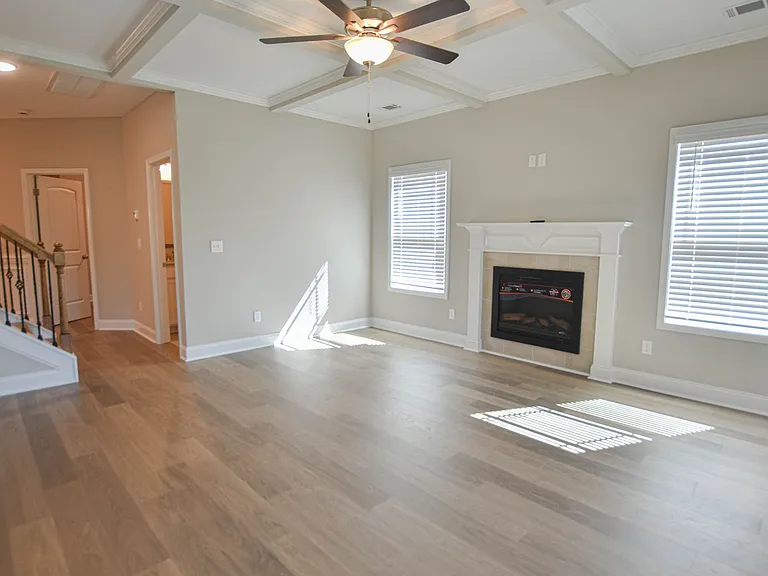 1113 Henry Place Blvd — Photo 2