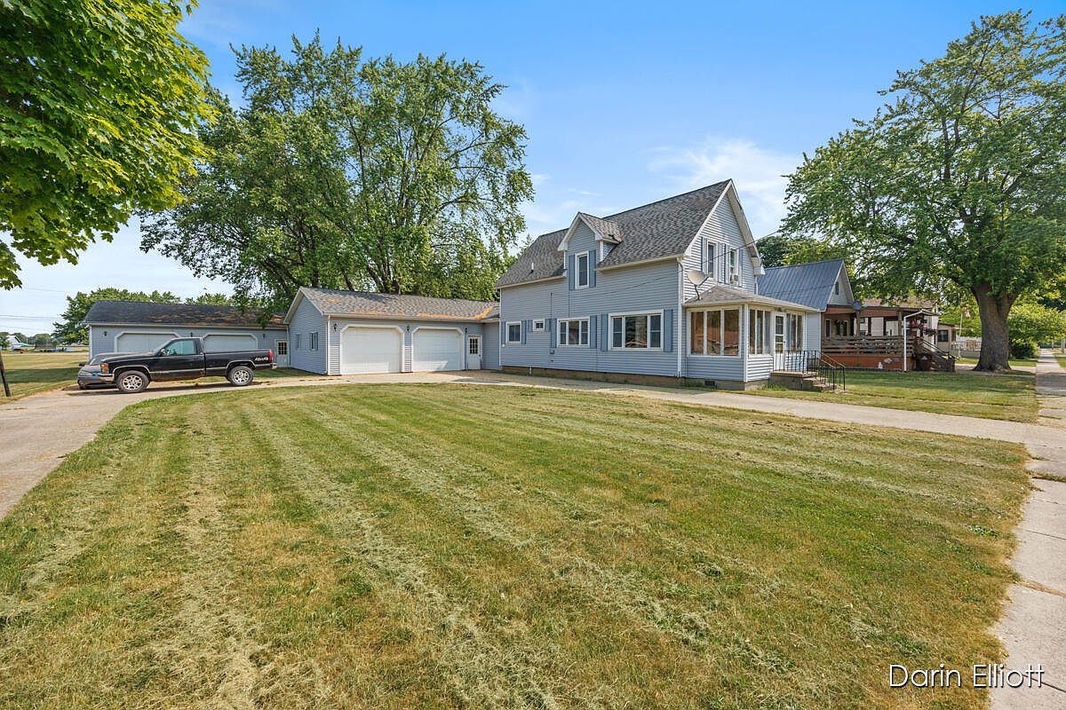 214 E Lincoln St, Pewamo, MI 48873 Zillow