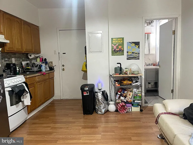 150 N 21st St #3 — Photo 5
