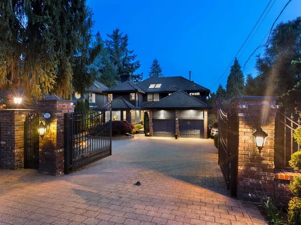 732 Rochester Ave, Coquitlam, BC V3K 2V8