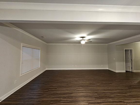 4th image of 3140 Westgate Park Dr