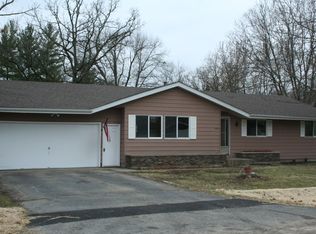 5323 Meadow St, McHenry, IL 60051