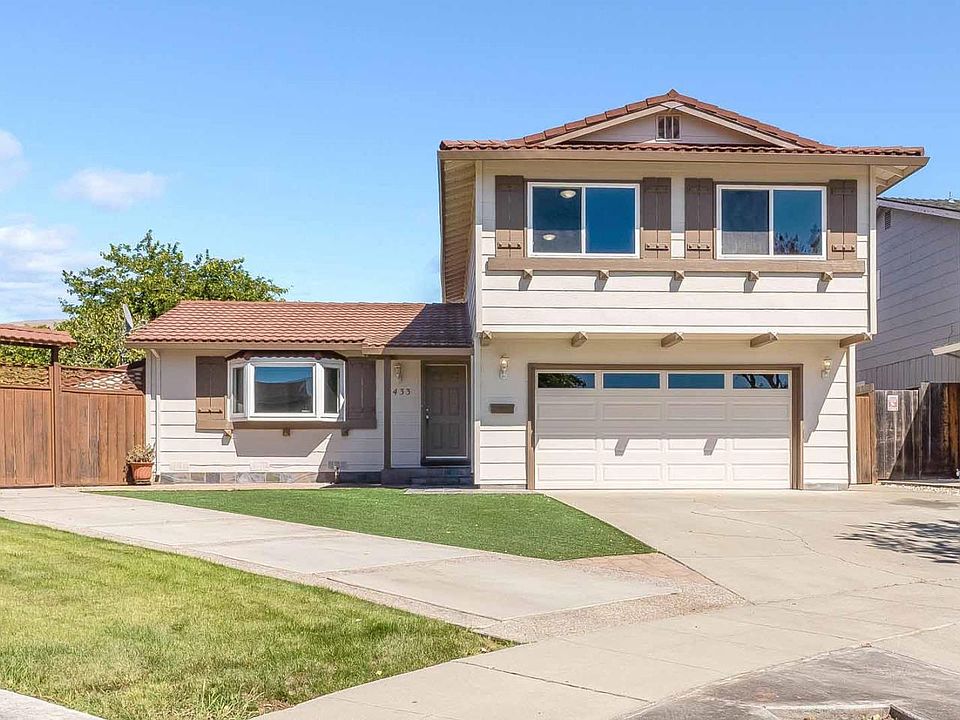 1st image of 3433 Carobwood Ct