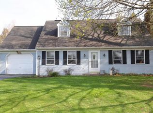 38 Buttonwood Dr, Lititz, PA 17543