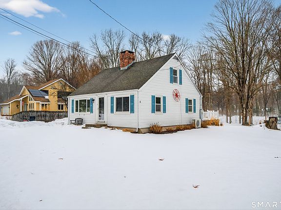 2nd image of 3 Donald Rd Extension