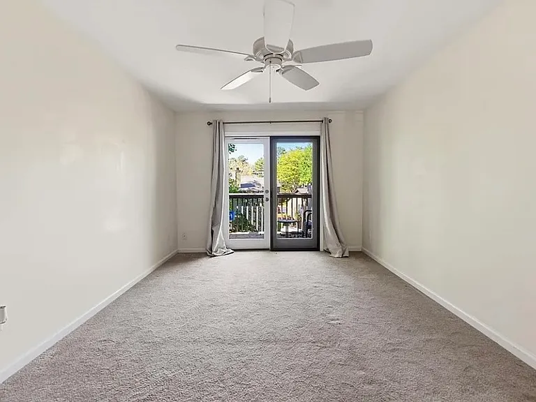 161 Ingleoak Ln — Photo 9