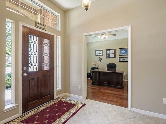 3rd image of 2751 Villa Pisa Ln