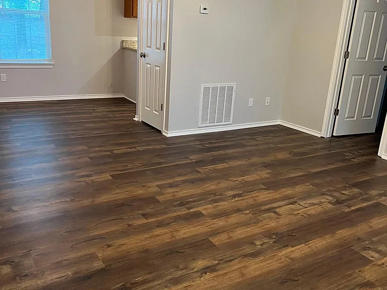 2603 Emerald Forest Dr — Photo 1