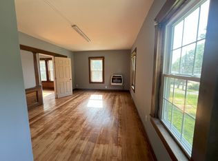 67 Walnut St #1, Putnam, CT 06260