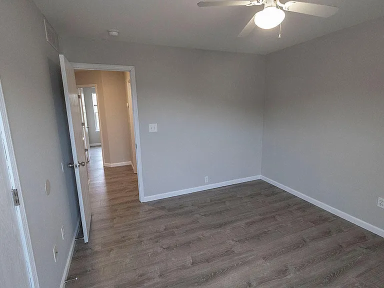 5810 Canaveral Dr — Photo 26