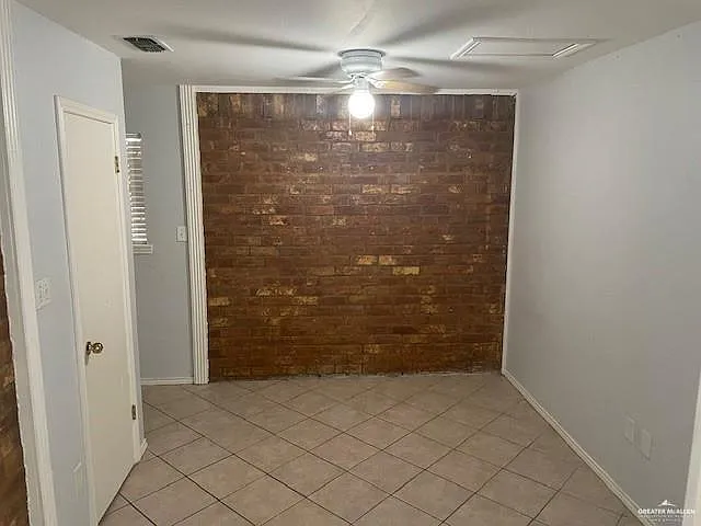 2432 W Iris Ave — Photo 10
