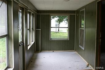 3rd image of 401 Stephen St